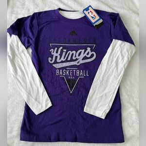 NWT Adidas Kids Sacramento Kings Purple and White Long Sleeve Tee Small